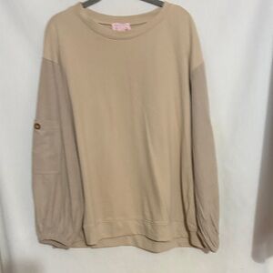Fantastic Fawn Beige Crewneck Sweatshirt, Size L, NWT, MAKE AN OFFER!!!